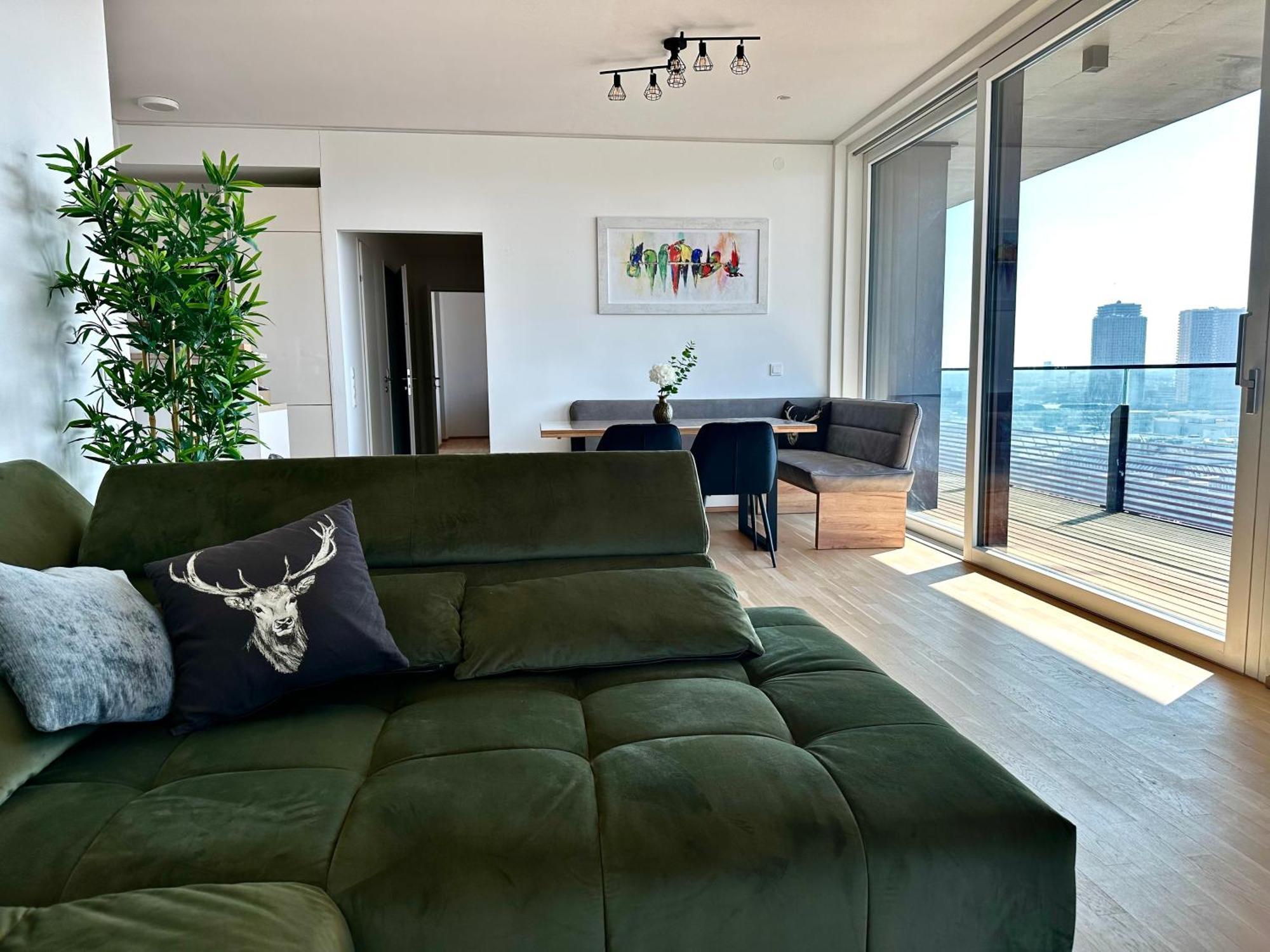 Panorama Sky Apartment I Rooftop Pool I Metro Station Viyana Dış mekan fotoğraf
